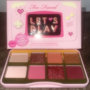 Too faced Let’s Play eyeshadow palette